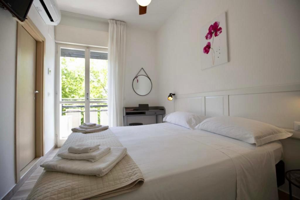 Hotel Elite Cervia Exterior foto